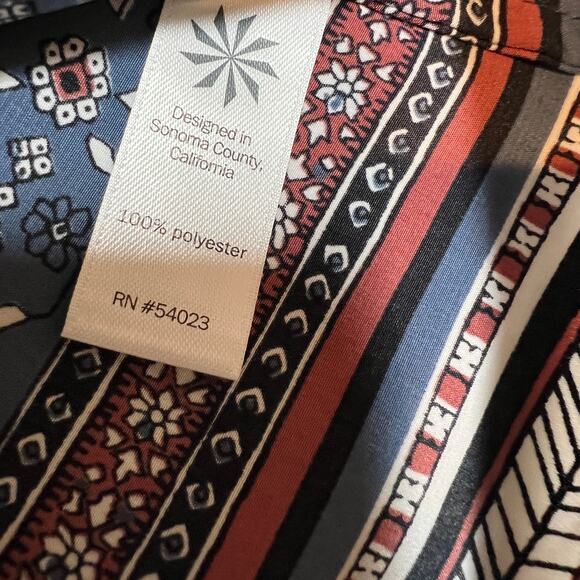 Athleta Medallion Dunes Tank Top Women's L Tie Racer Back Boho Keyhole Tassels - Picture 10 of 12